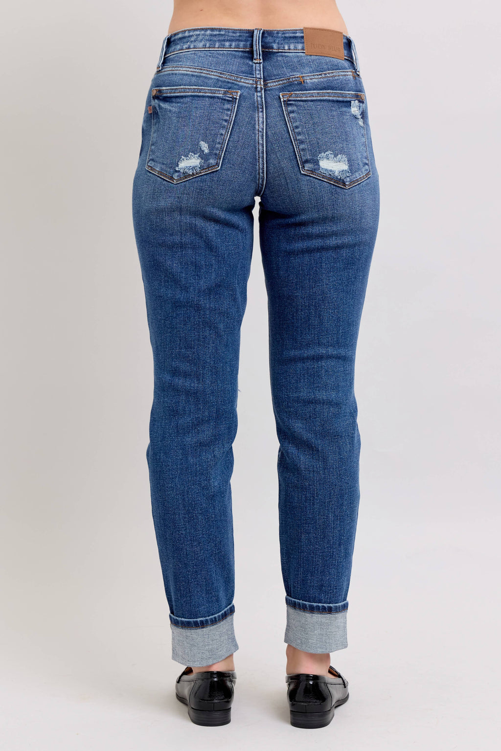 Judy Blue Jeans - Distressed Mid-Rise Boyfriend Fit