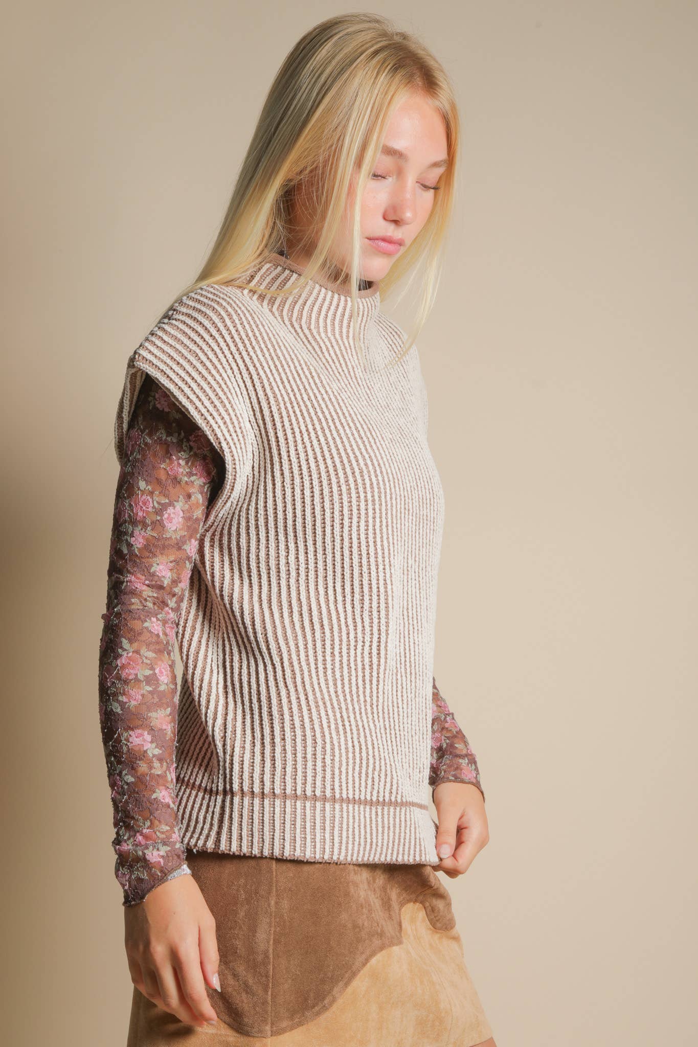 Two Tone Ribbed Knit Sweater Vest