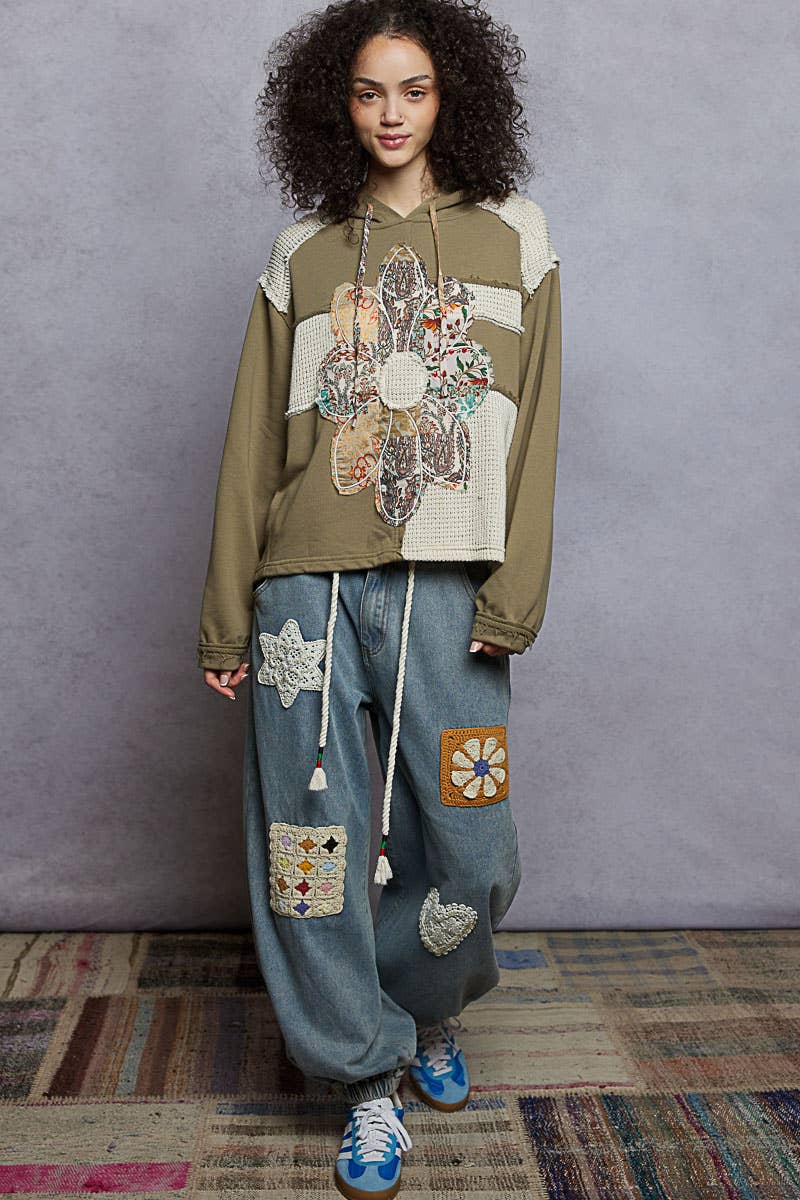 Pol Clothing - Long sleeve French terry printed flower patch knit top