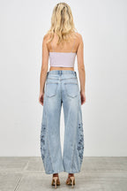 HIGH RISE LOW CURVE BARREL WITH EMBROIDERY Saige Denim