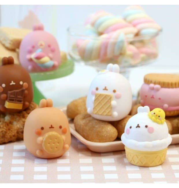 K-Wonderland - Molang Snack Time Theme Random Figure Box