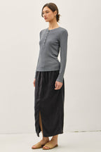 MODAL CLASSIC RIBBED LONGSLEEVE HENLEY BASIC TOP