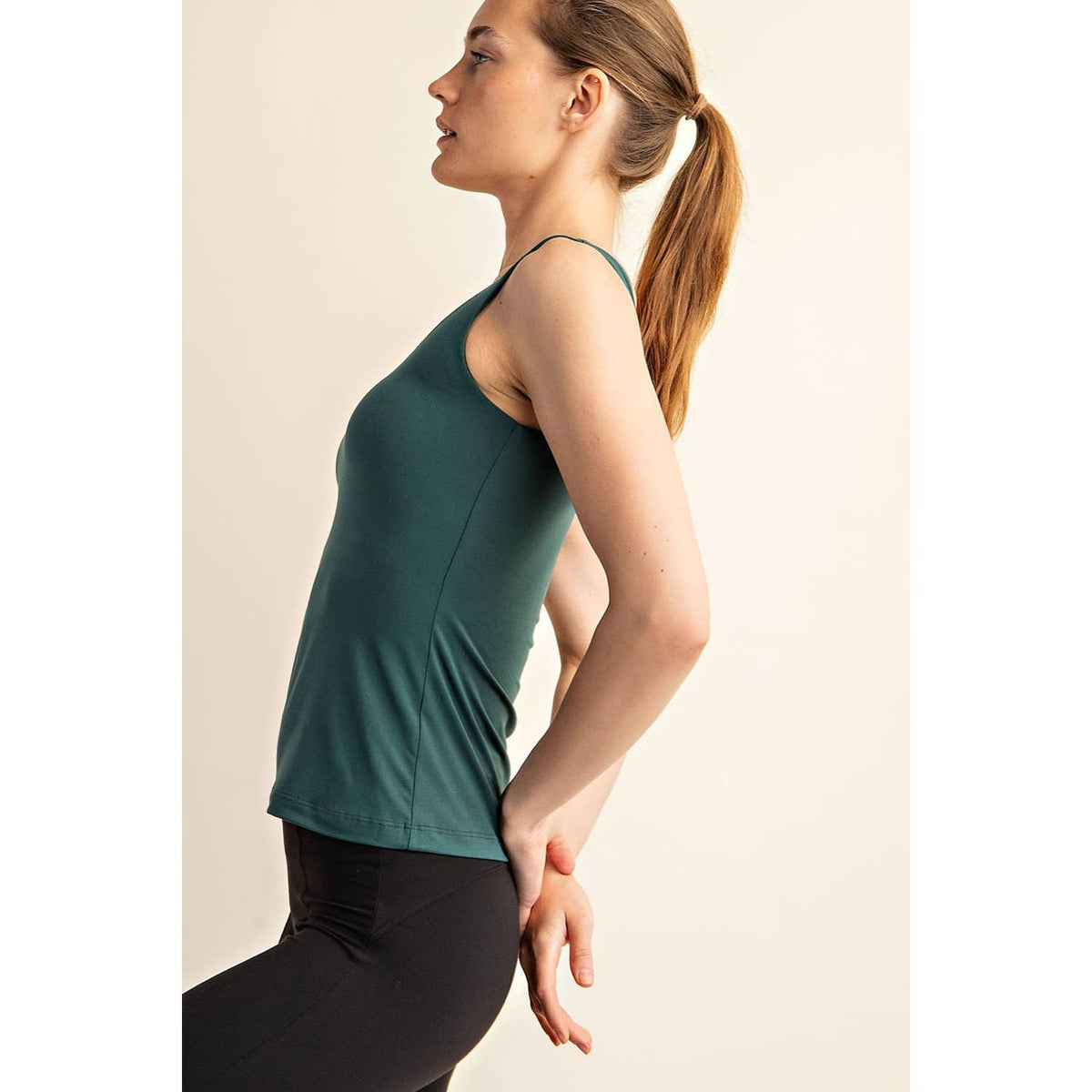BUTTER FABRIC SQUARE NECKLINE SLEEVELESS TANK TOP