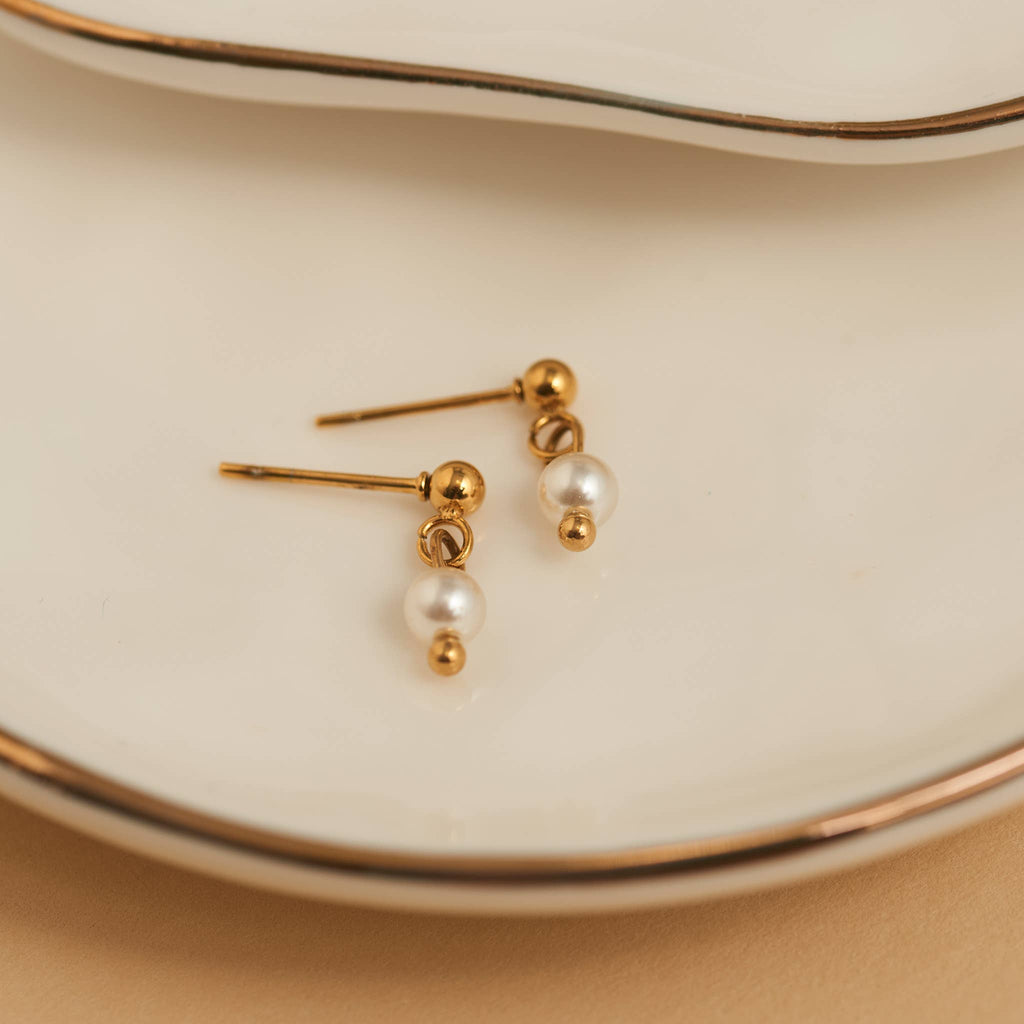 Howard's - Waterproof Earrings 18K Gold Pearl Dangle Studs