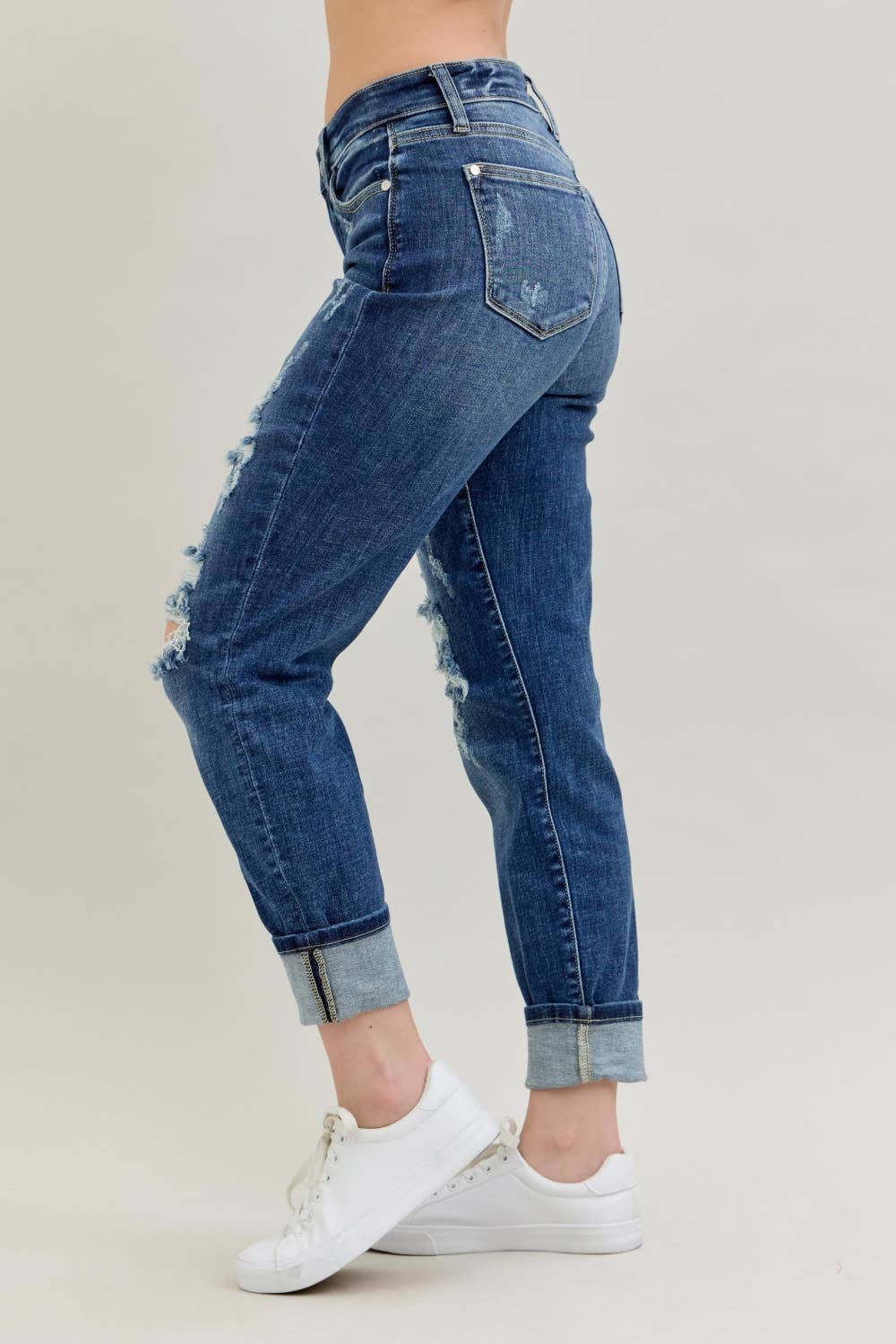 Judy Blue Jeans - Midrise Cuffed Boyfriend w Destroy