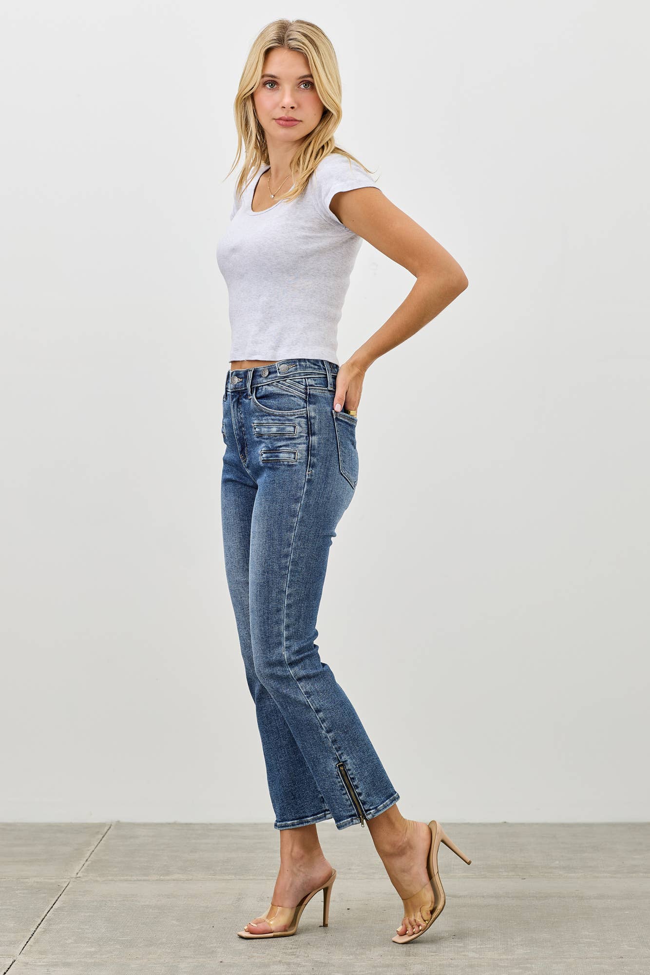 SAIGE DENIM MID RISE SKINNY CROP