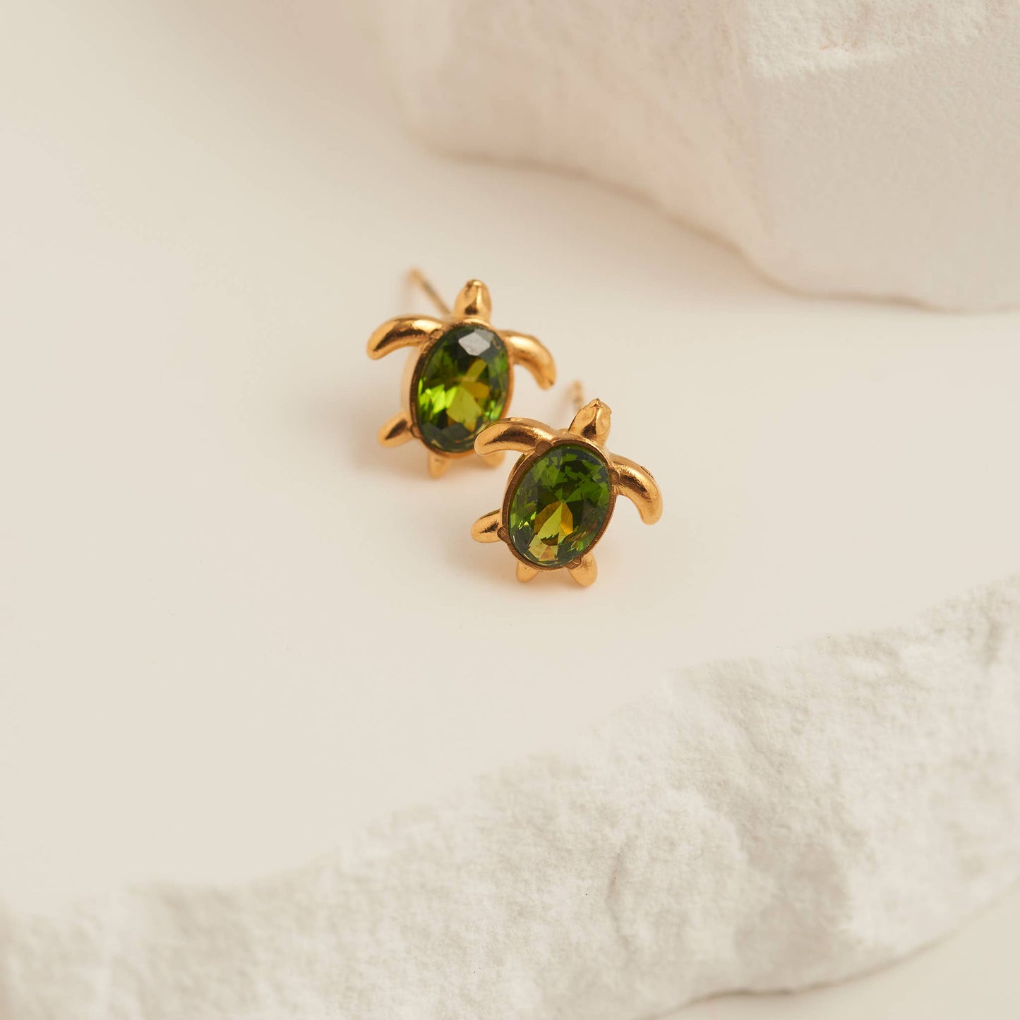 Howard's - Waterproof Earrings Turtle Studs Green Cubic Zirconia