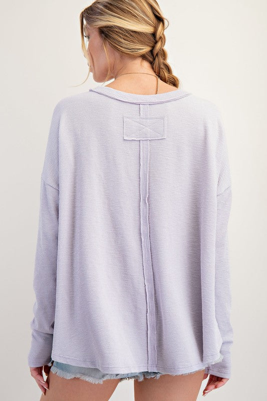 Easel LOVE PATCH RIB KNIT MINERAL WASHED TOP