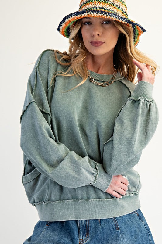 Easel Cut Out Mineral Washed Pullover