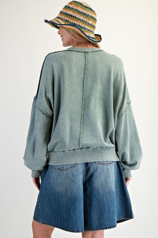 Easel Cut Out Mineral Washed Pullover