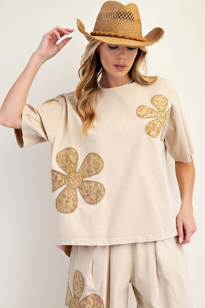 Easel Flower Patch Featured Mineral Washed Knit Top