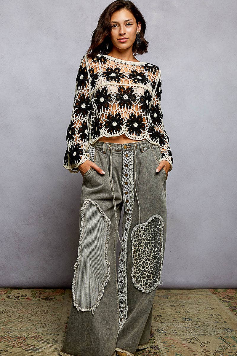 Pol Clothing - Round Neck Floral Weave Knit Long Sleeve Crochet Top