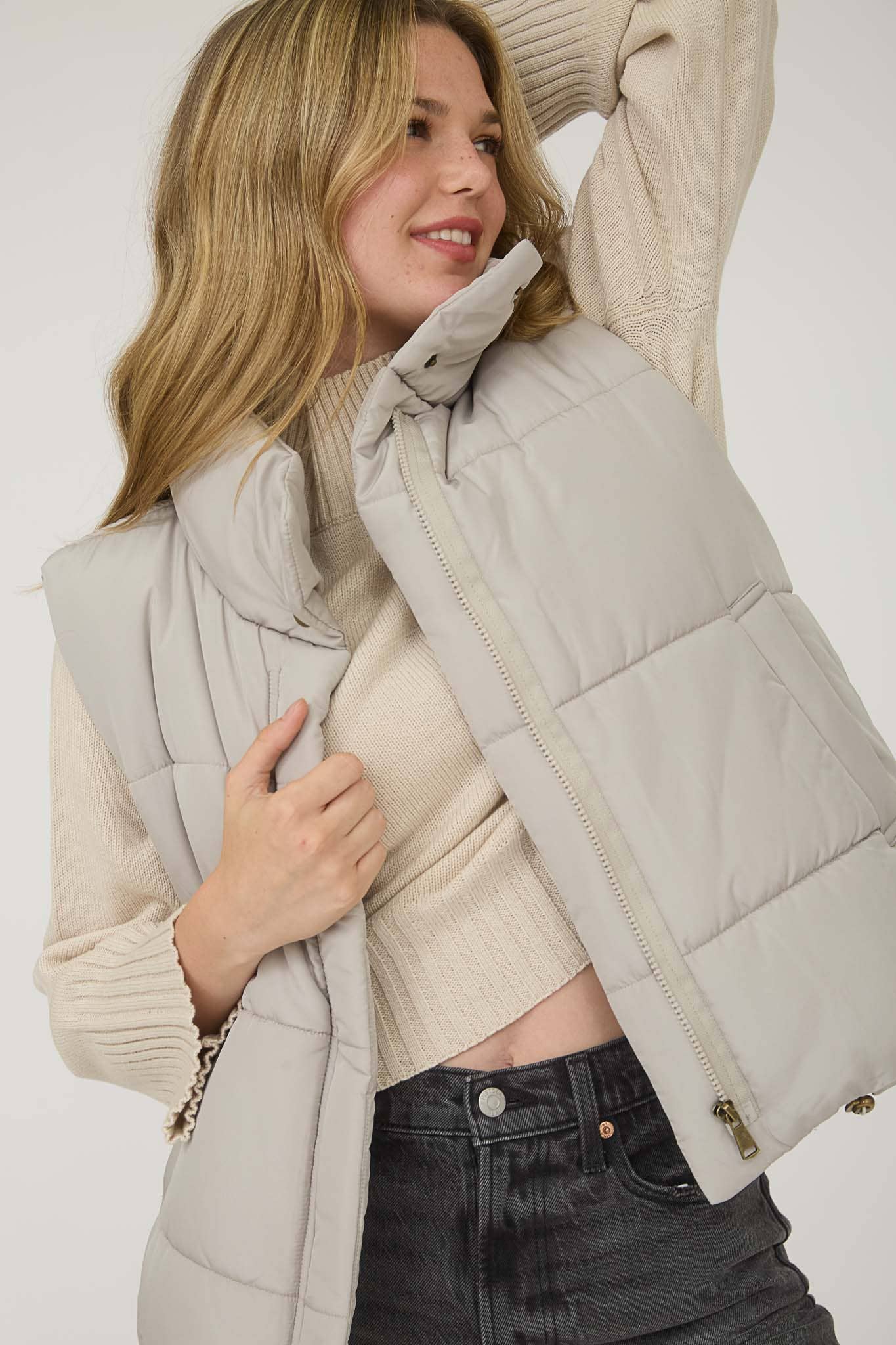 Misty SOLID ZIP UP PUFFER VEST