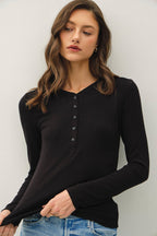 MODAL CLASSIC RIBBED LONGSLEEVE HENLEY BASIC TOP