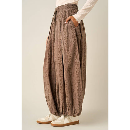 FLORAL PRINT PLEATED BALLOON LEG PARACHUTE PANTS
