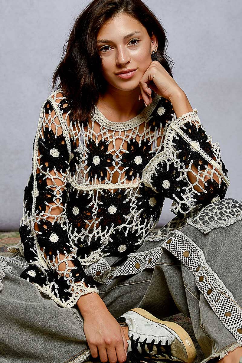 Pol Clothing - Round Neck Floral Weave Knit Long Sleeve Crochet Top