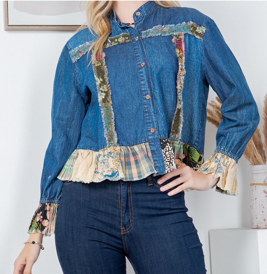 Western Boho Chic: Patch Pocket Cropped Denim Jacket