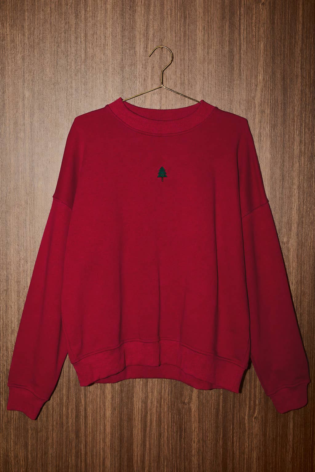 LE LIS - Christmas Tree Embroidered Oversized Sweatshirt