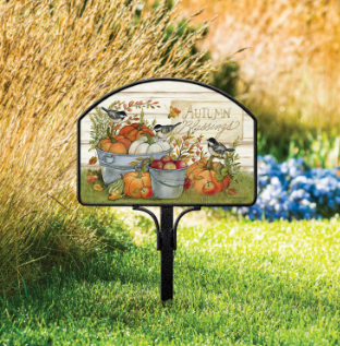 Fall Buckets Yard DeSign