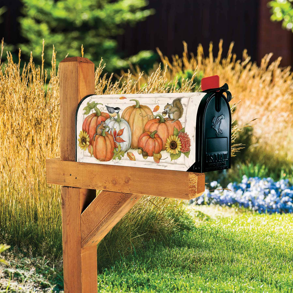 Studio M - Critter Sitters MailWrap
