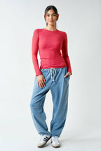 Essential Long-Sleeved Micro-Ribbed Athleisure Top Mono-B