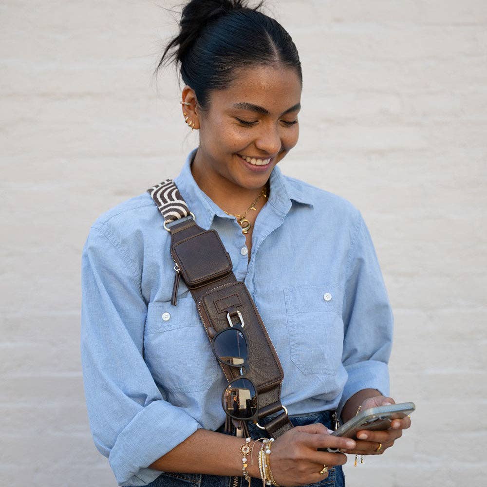 Save the Girls Clip & Go Phone Wristlet with Matching