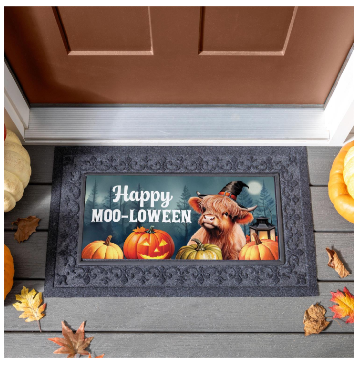 Haunted Highland Cow Sassafras Switch Mat
