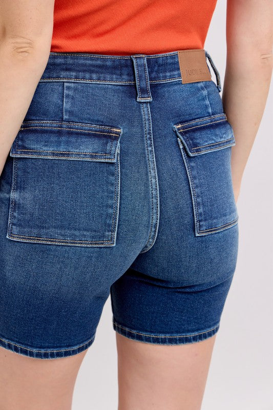 Judy Blue HW Bermudas W/ Back Flap Pockets