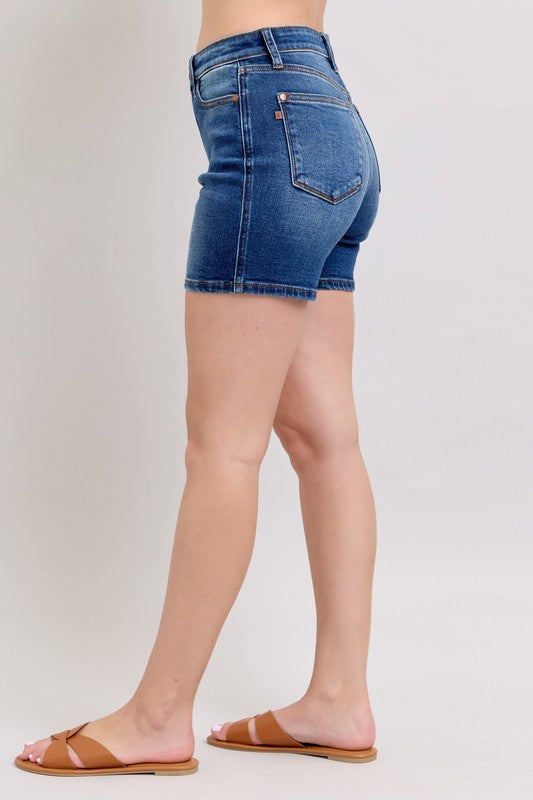 Judy Blue 2 Button Mid Length Dad Shorts