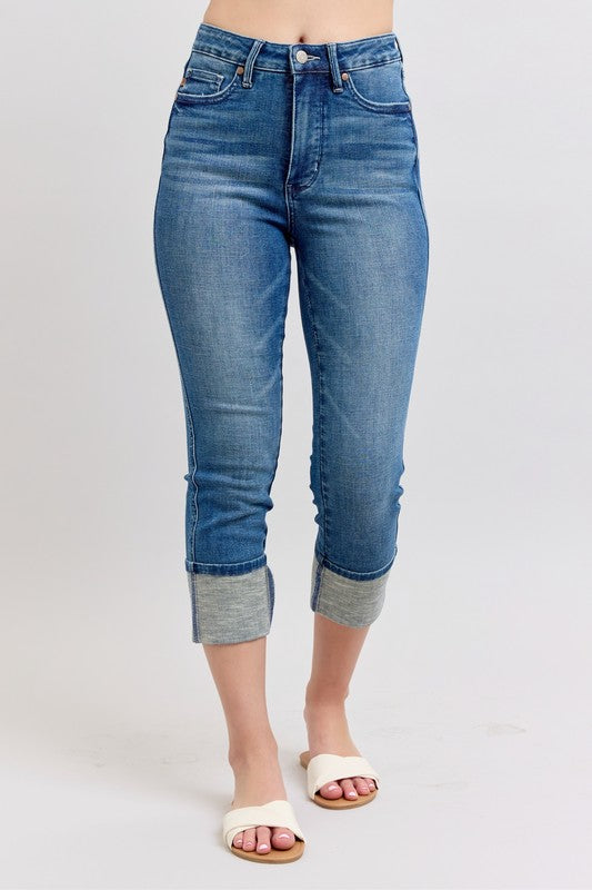 Judy Blue HW Tummy Control Back Shield Pkts & Cuff Capri