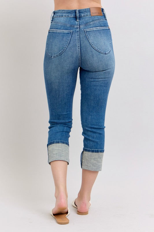 Judy Blue HW Tummy Control Back Shield Pkts & Cuff Capri