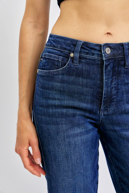 Judy Blue MR Straight Tummy Control Classic Petite Fit