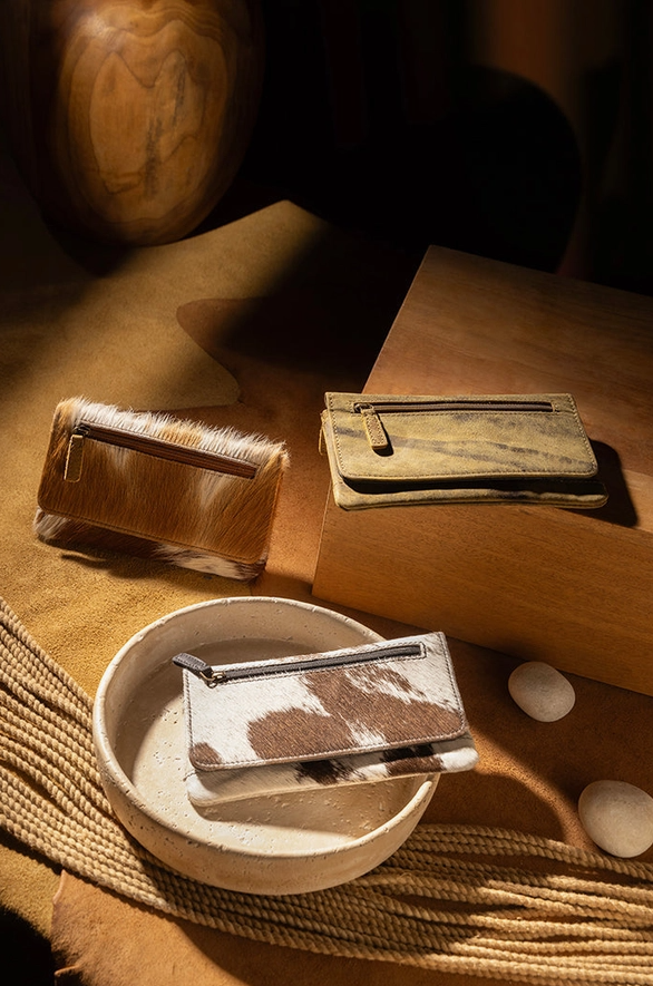 OAK FIRE  LEATHER AND HAIRON WALLET
