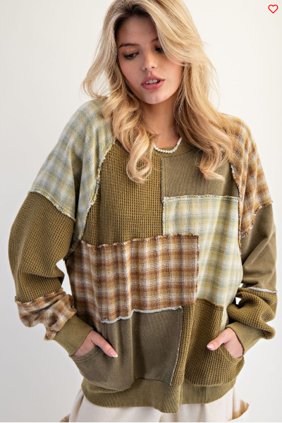 Easel PATCHWORK DESIGN WITH MIXED FABRICS