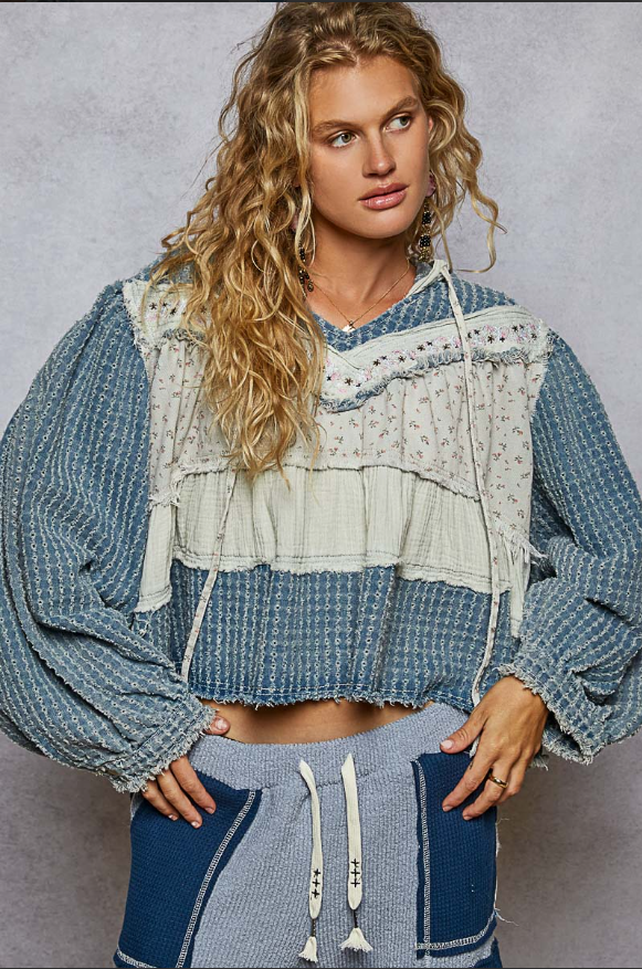 Pol V-neck balloon sleeve regular fit hoodie top