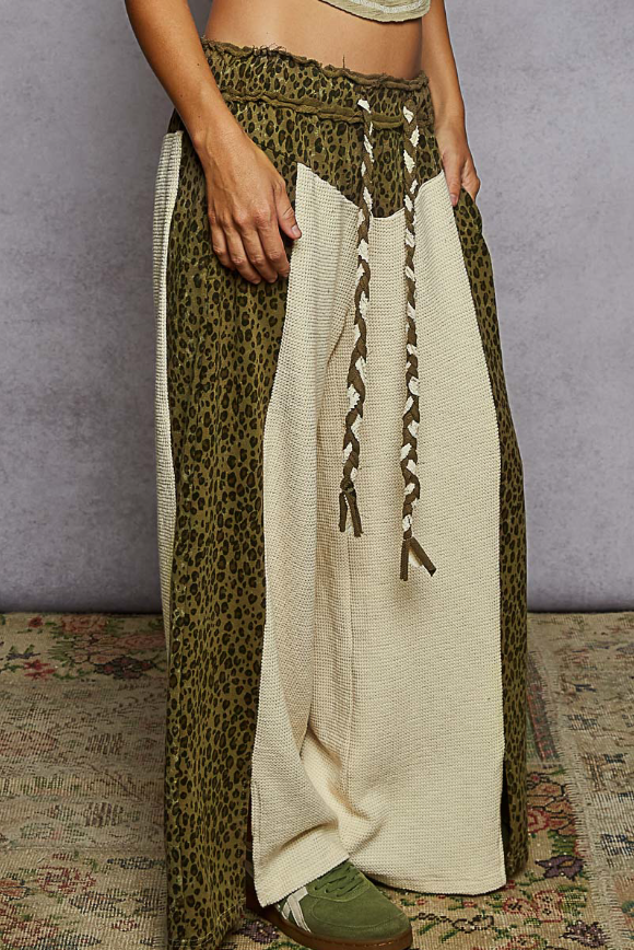 Pol thermal with animal printed pants