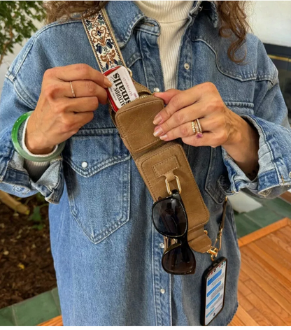 Save the Girls Clip & Go Phone Wristlet with Matching