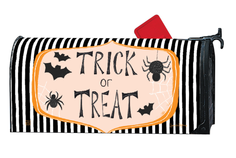 Studio M - Spooky Chic Mailbox Cover