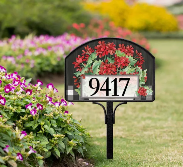 Sweet Home Geraniums Yard Design