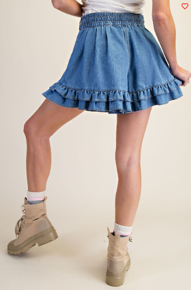 KARI RUFFLE BOTTOM WASHED DENIM SHORTS